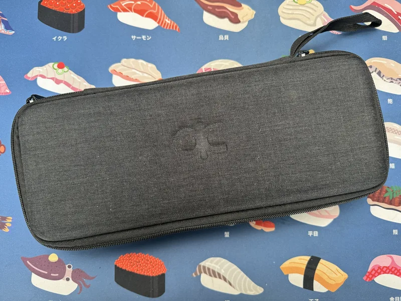 QK65 R1 E-White & Golden