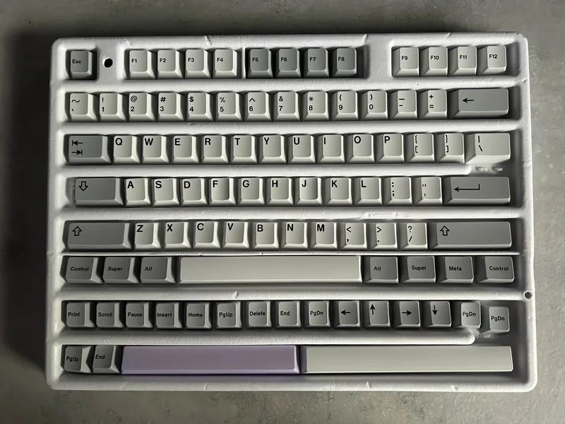 GMK Muted 2 + Cyan & Purple Accents