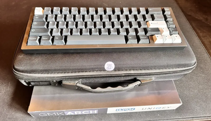 Brutal65 v2 w/ GMK Arch
