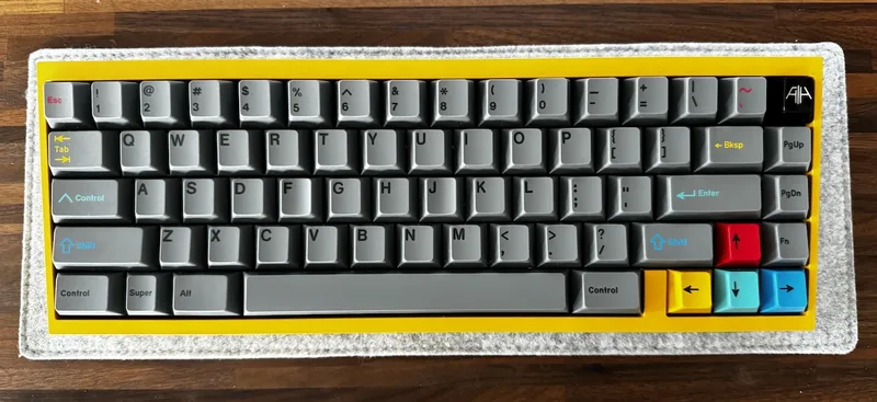Atelier Haven 65 Yellow/Black PVD