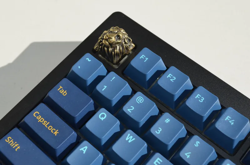 75 wireless RGB Word Of Warcraft Edition