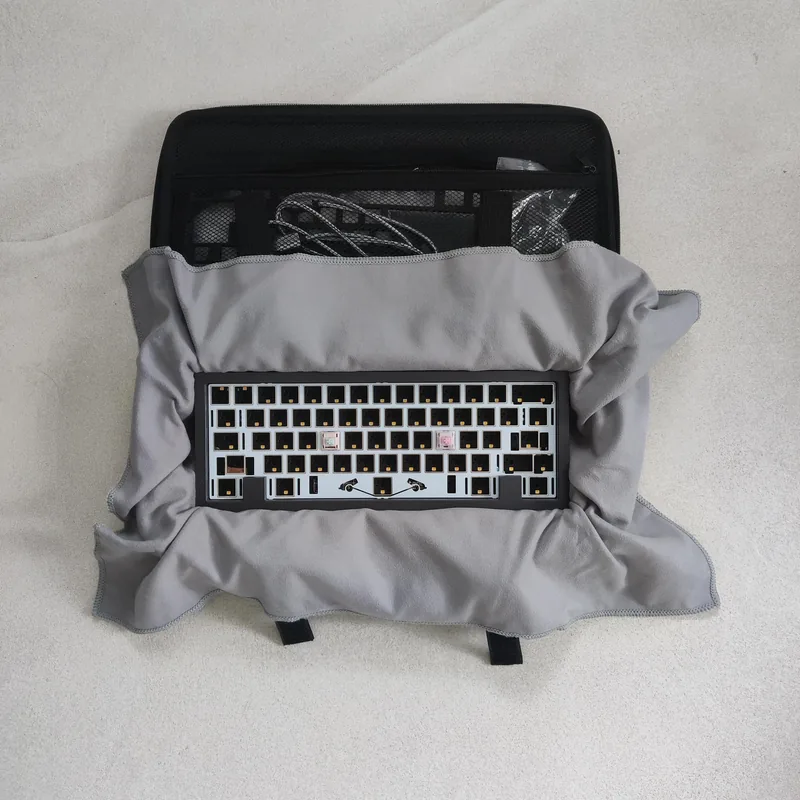 Grey Brutal60
