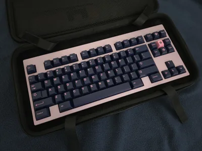 Built Mode80 WKL Iris + GMK Pink on Navy