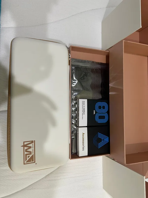 Jelly Evolv - White Brand New Sealed