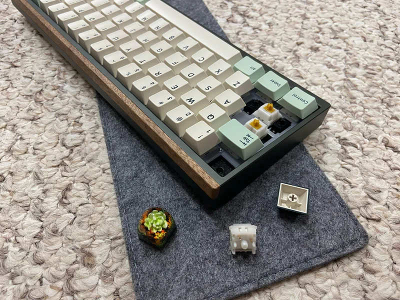Mode 65 v2- Fully Built with Artisan