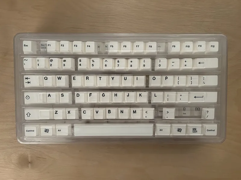 ePBT Simple White Keycaps