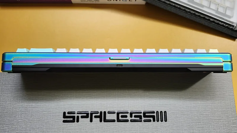 Chroma Space 65 Bundle