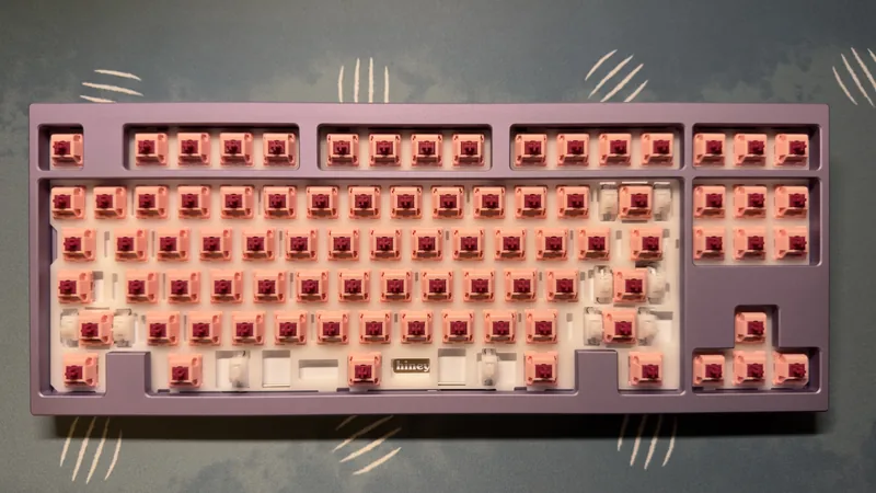 Geonworks F2-84 Lavender