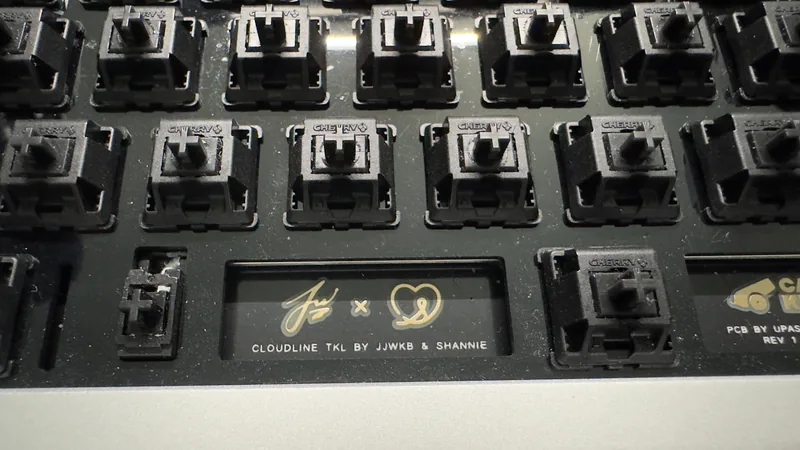 Cloudline TKL w/ Extras