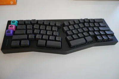 OwlLabs Spring Black Chroma
