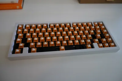 Alchemist Keyboards Aella