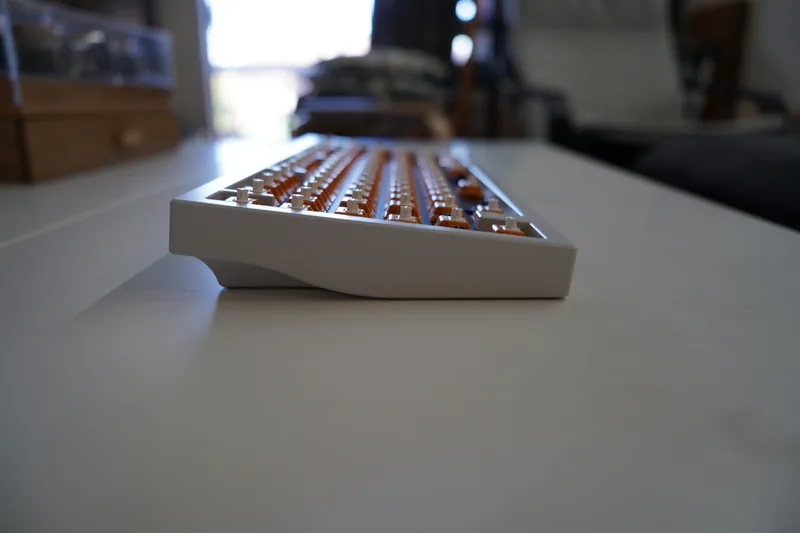 Alchemist Keyboards Aella