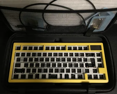 Zoom 75 Cyber Yellow