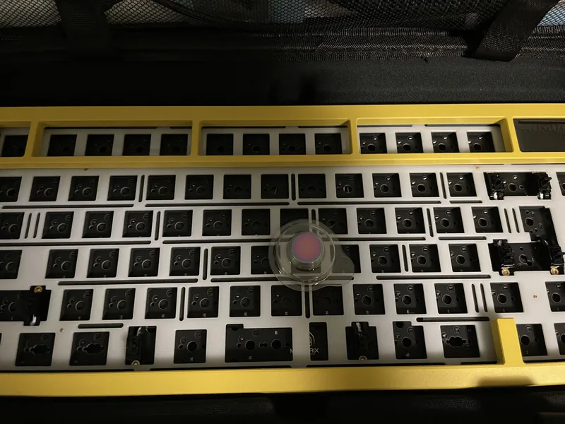 Zoom 75 Cyber Yellow
