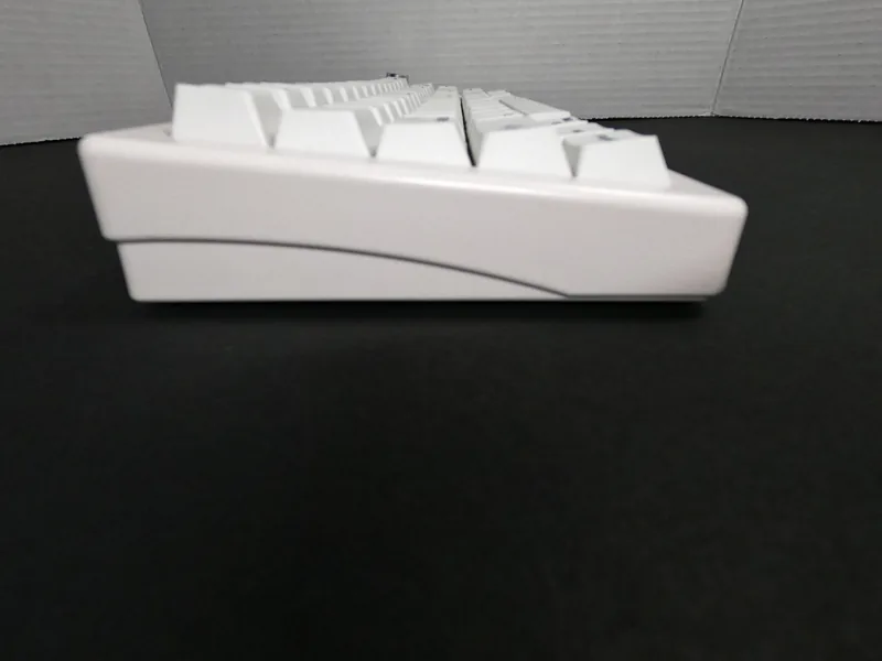 BoyI White Gmk67 With Akko Cream Yellows
