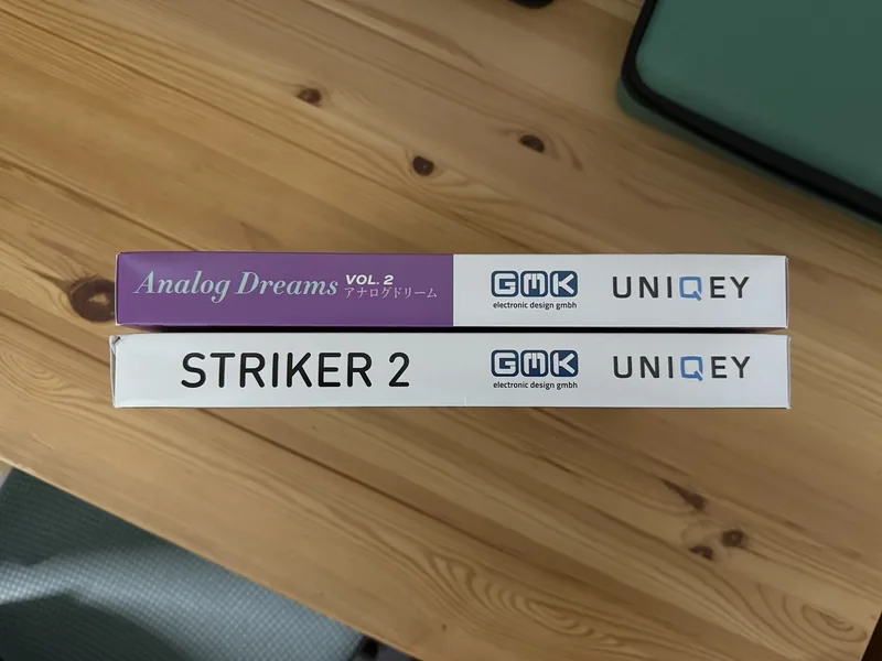 GMK Striker + Analog Dreams 2set
