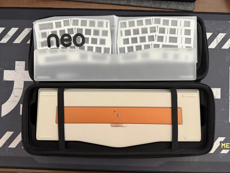 Neo ergo - retro white  barebone kit