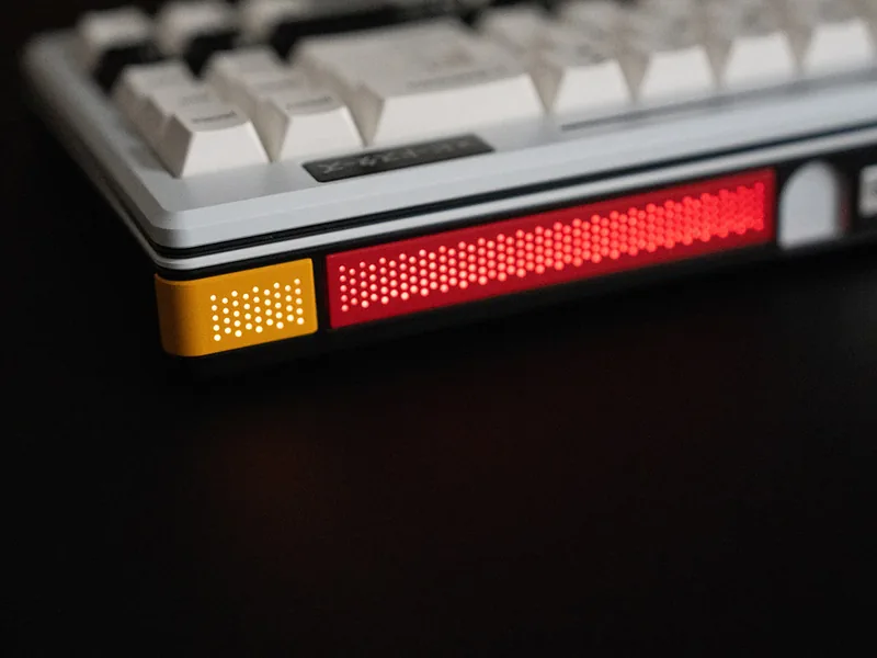 R2 Keybay W70 keyboard kit 65%+