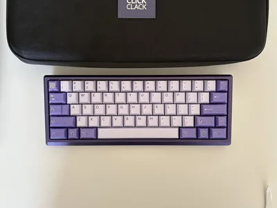 Violet Vertex ARC60 keyboard with PBTFans Fairy keycaps and Wisteria switches