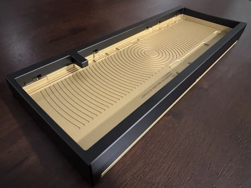 [BNIB] Machina Orbit 2 - Black/Brass